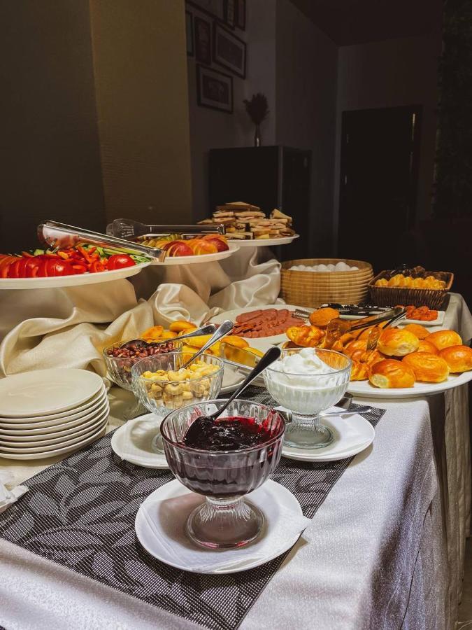 Baitas Hotel Боровое Экстерьер фото